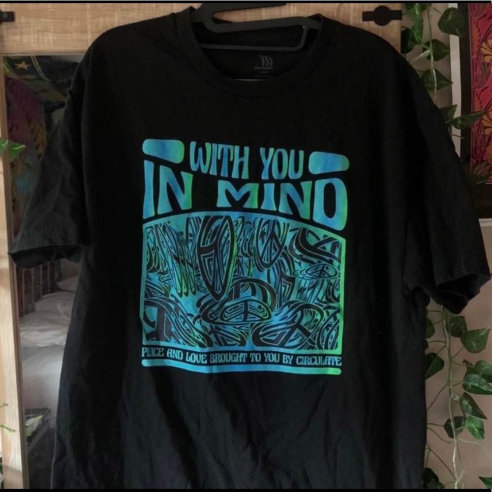 Pacsun circulate “with you in mind” wavy abstract cool tee